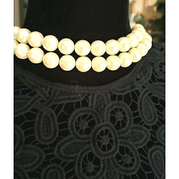 Gorgeous Womens black lace Shirt Sz Small - Picture 2 of 6